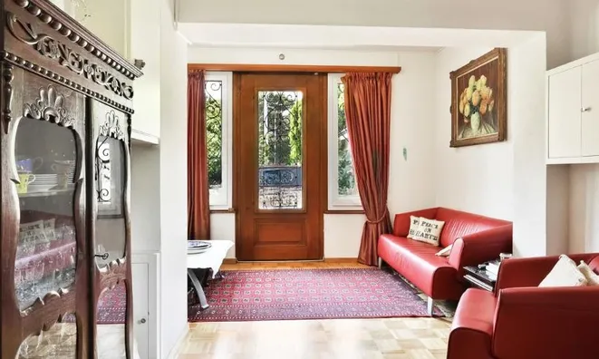Недвижимость Single house 7 rooms: 10