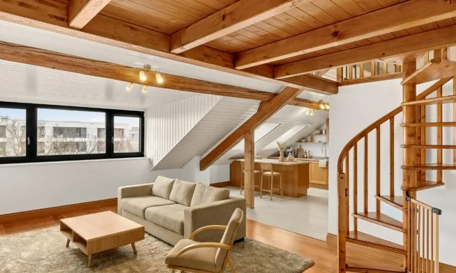 Недвижимость Roof flat 5 rooms: 1