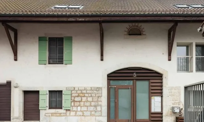 Недвижимость Roof flat 5 rooms: 2