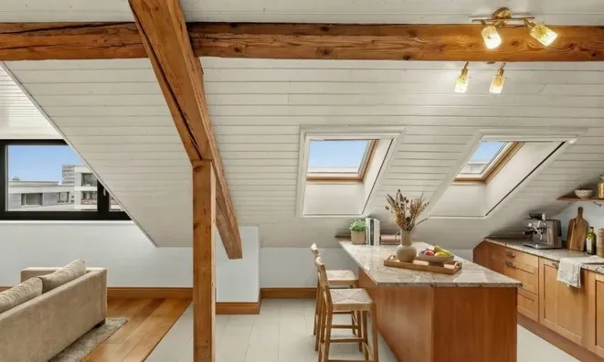 Недвижимость Roof flat 5 rooms: 4
