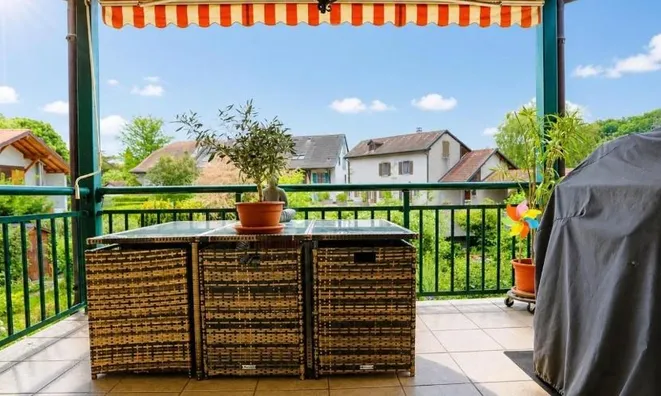 Недвижимость Apartment 5 rooms: 3