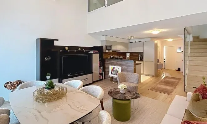 Недвижимость Duplex 5 rooms: 1