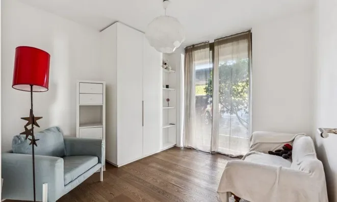 Недвижимость Apartment 6 rooms: 11