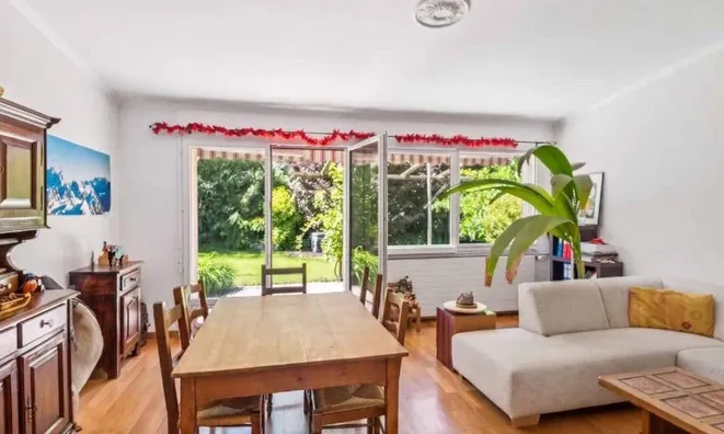 Недвижимость Row house 6 rooms: 3