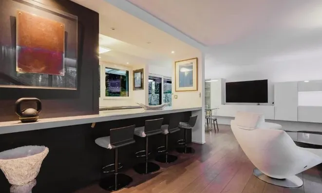 Недвижимость Villa 7 rooms: 4