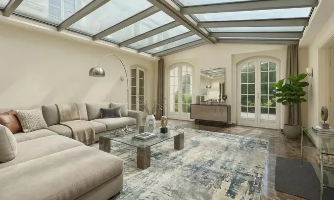 Недвижимость Single house 8.5 rooms: 3