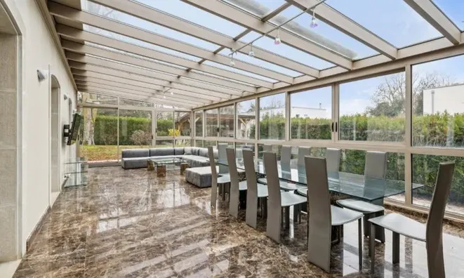Недвижимость Single house 8.5 rooms: 5