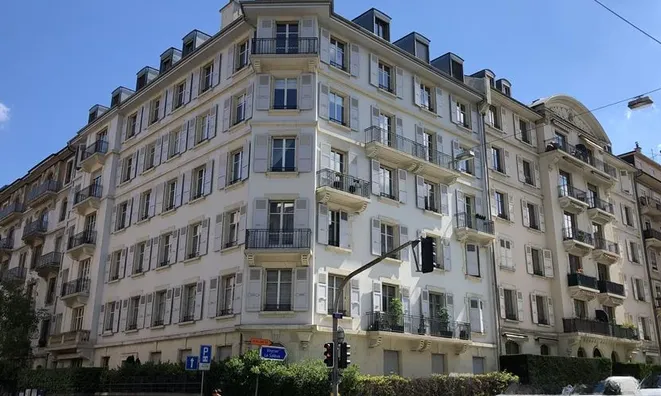 Недвижимость Attic flat 6.5 rooms: 2