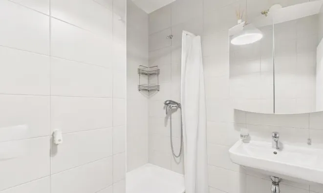 Недвижимость Apartment 3.5 rooms: 10