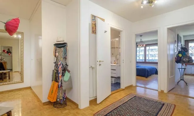 Недвижимость Apartment 6 rooms: 6