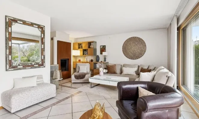 Недвижимость Single house 7 rooms: 4