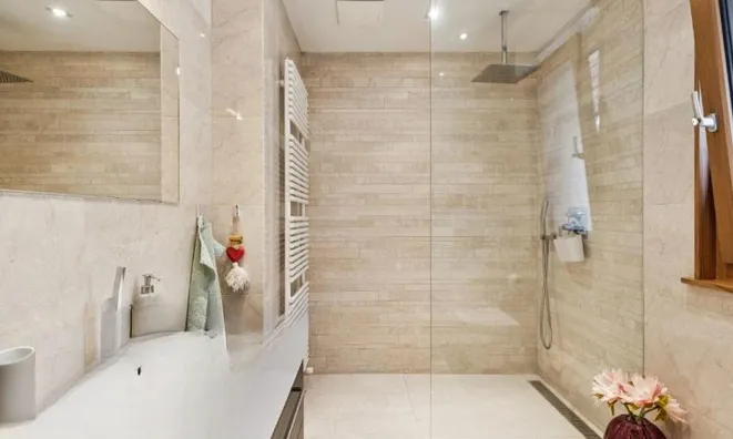 Недвижимость Single house 7 rooms: 9