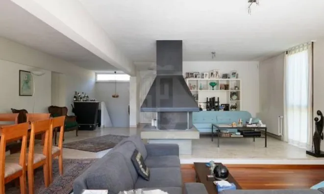 Недвижимость Single house 6 rooms: 4