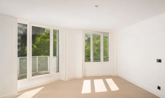 Недвижимость Apartment 8 rooms: 7