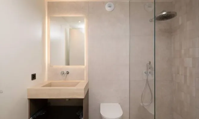 Недвижимость Apartment 8 rooms: 10