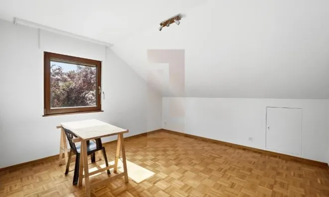 Недвижимость Single house: 7