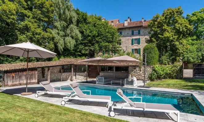 Недвижимость Single house 8 rooms: 3