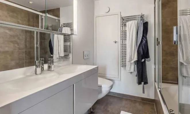 Недвижимость Single house 8 rooms: 10