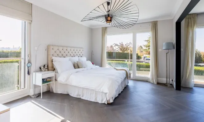 Недвижимость Villa 6 rooms: 7