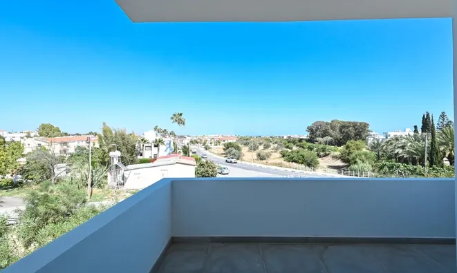 Недвижимость 3 Bedrooms Apartment For sale in Leivadia, Larnaca: 8