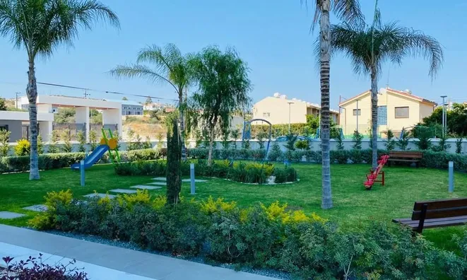 Недвижимость 3 Bedroom Apartment For Sale in Mouttagiaka, Limassol: 21