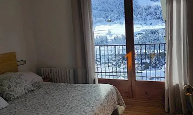 Недвижимость Rented 2-bedroom apartment with parking and storage in El Tarter: 10