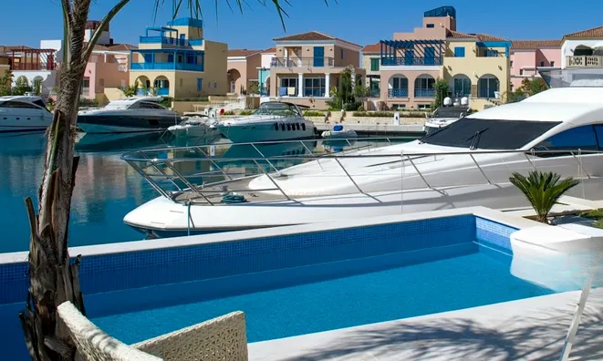Недвижимость 6 Bedroom Villa For Sale in Limassol City: 5