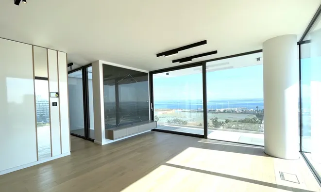 Недвижимость 3 Bedroom Apartment For sale in Larnaca City: 1