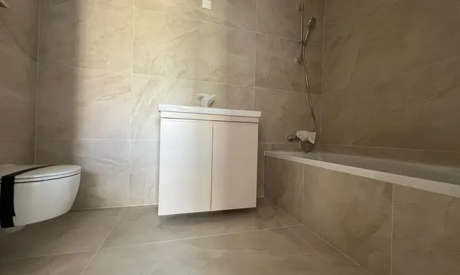 Недвижимость 2 Bedroom Apartment + 1 Studio For Sale In Limassol, Mesovounia: 7