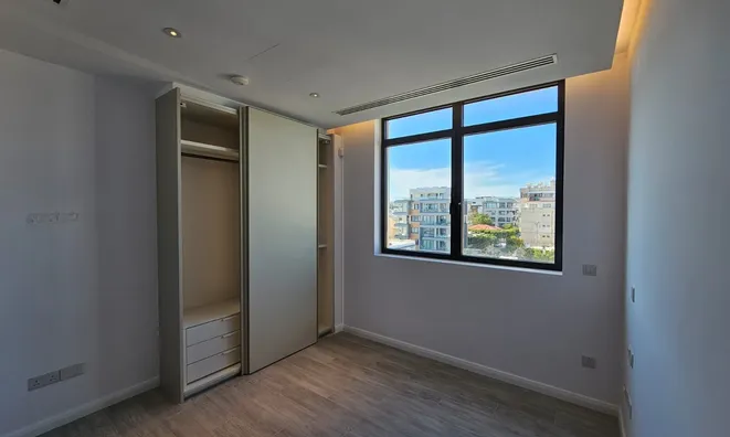 Недвижимость 2 Bedrooms Apartment in Limassol: 4