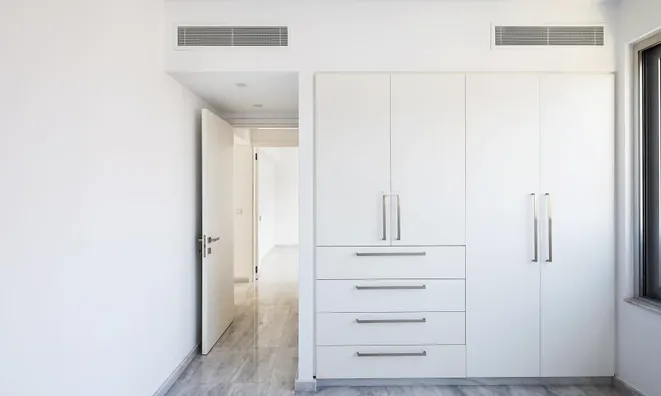 Недвижимость 3 Bedrooms Apartment For sale in Germasogeia, Limassol: 5