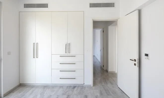 Недвижимость 3 Bedrooms Apartment For sale in Germasogeia, Limassol: 6