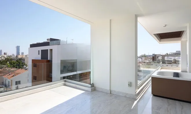 Недвижимость 3 Bedrooms Apartment For sale in Germasogeia, Limassol: 10