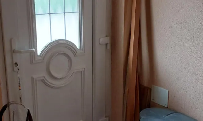 Недвижимость Квартира, 4 комнаты, Поле: 12