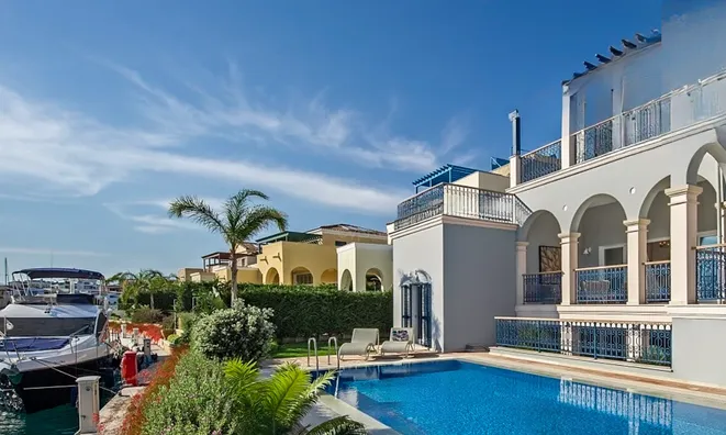 Недвижимость 4 Bedroom Apartment For sale in Limassol City: 12