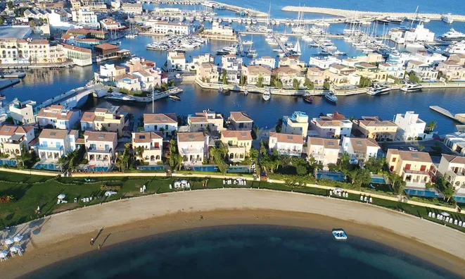 Недвижимость 3 Bedroom Apartment For sale in Limassol City: 1