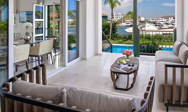 Недвижимость 3 Bedroom Apartment For sale in Limassol City: 3