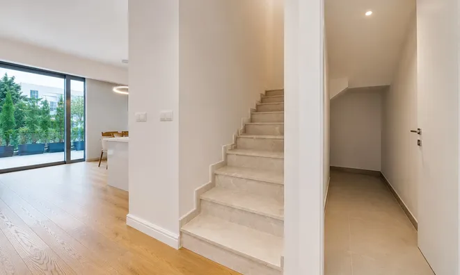 Недвижимость 2 Bedroom Duplex For sale in Mesa Geitonia, Limassol: 7
