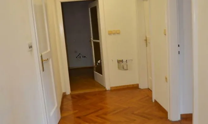 Недвижимость Квартира, 3 комнаты, Центр: 16