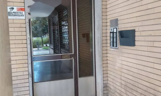 Недвижимость Двухкомнатная квартира в центре Горловица: 2