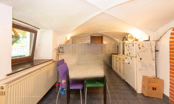 Недвижимость Квартира, 4 комнаты, Любляна: 4