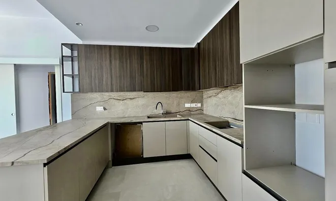 Недвижимость 3 plus 1 Penthouse For sale in Panthea, Limassol: 3