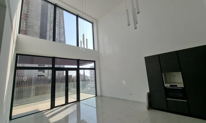 Недвижимость 2 Bedroom Penthouse Apartment for Sale in Potamos Germasogeias, Limassol: 1