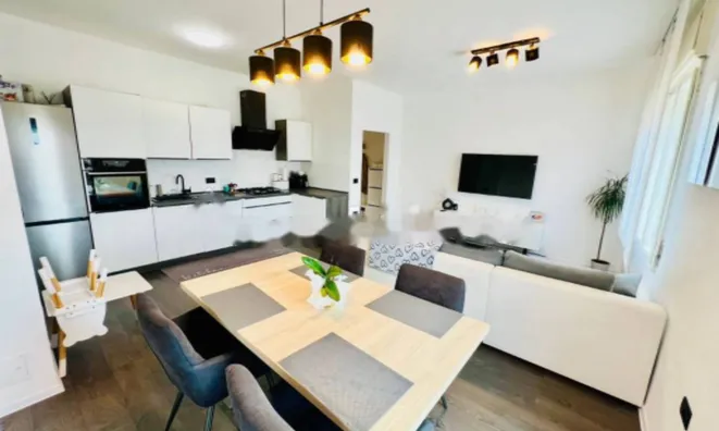 Недвижимость Квартира Пазубио, Центр: 3