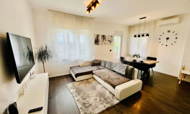 Недвижимость Квартира Пазубио, Центр: 4