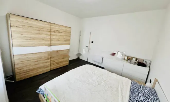 Недвижимость Квартира Пазубио, Центр: 7