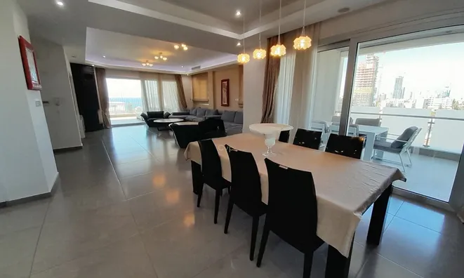 Недвижимость 3 Bedroom Apartment for Sale in Agios Tychonas, Limassol: 2