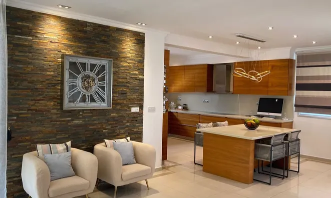 Недвижимость 6 Bedroom Villa for Sale in Panthea, Limassol: 5