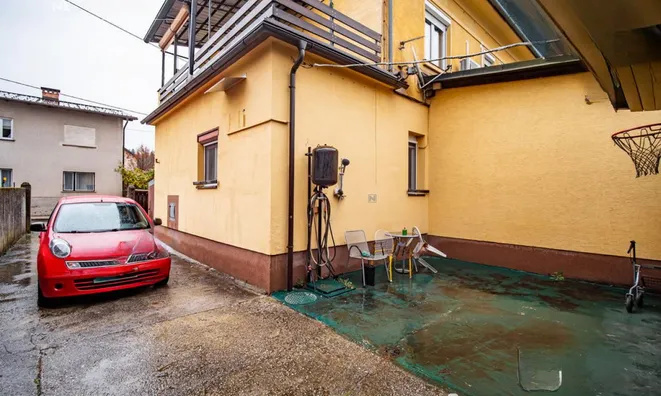 Недвижимость Трёхкомнатная квартира в центре: 22