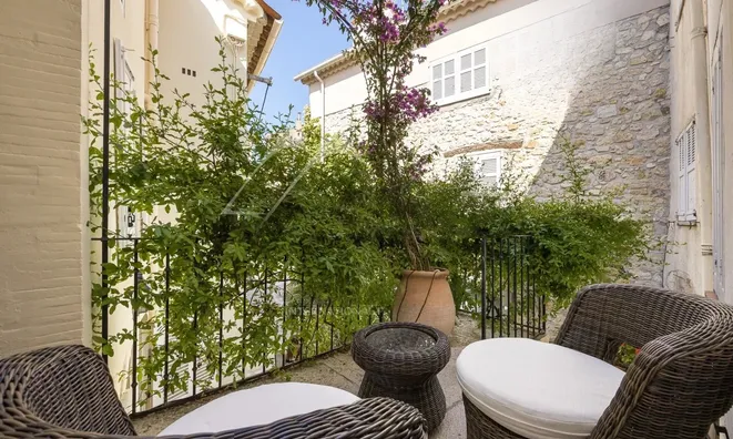 Недвижимость Villa Le Val Cannes: 2